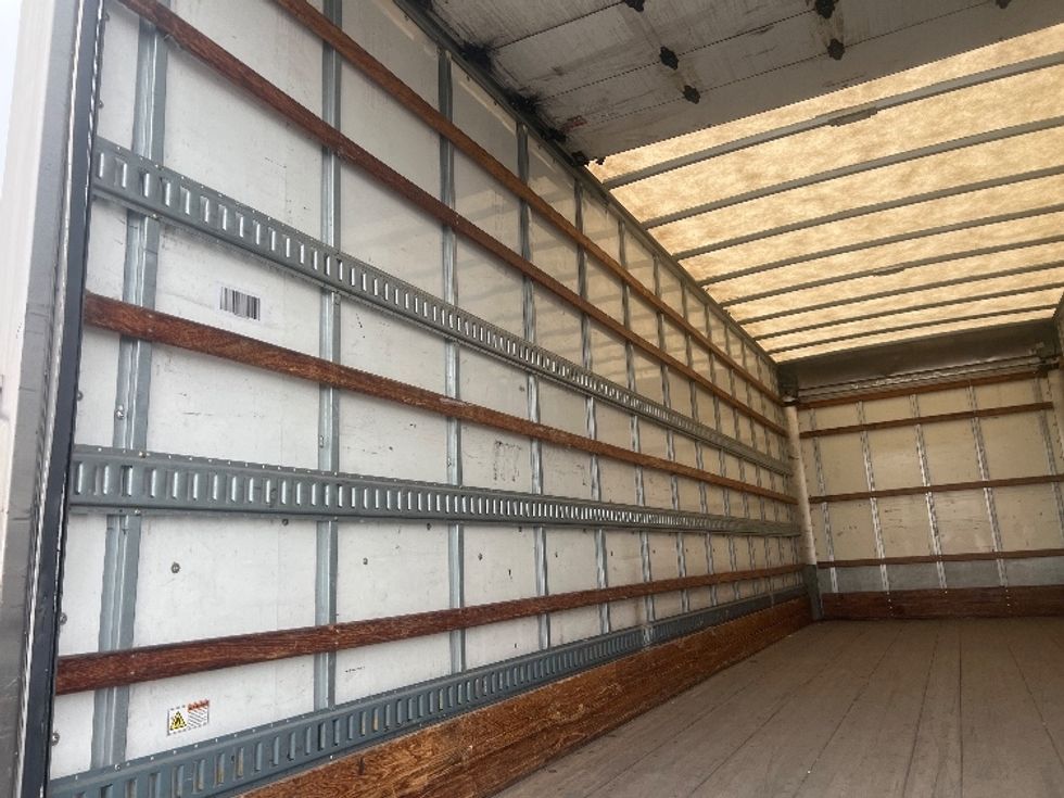 Medium Duty Box Truck-Light and Medium Duty Trucks-Freightliner-2022-M2-San Antonio-TX-239,420\n\t\tmiles-$ 51,500 - Image 11