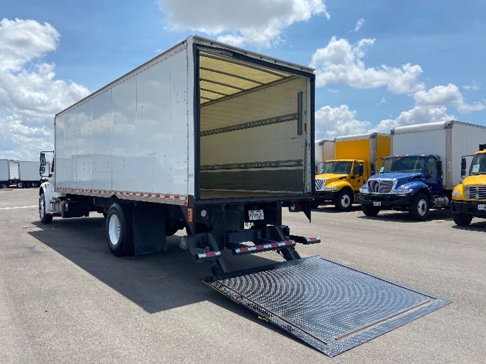 Medium Duty Box Truck-Light and Medium Duty Trucks-Freightliner-2022-M2-San Antonio-TX-322,717\n\t\tmiles-$ 27,000 - Image 9