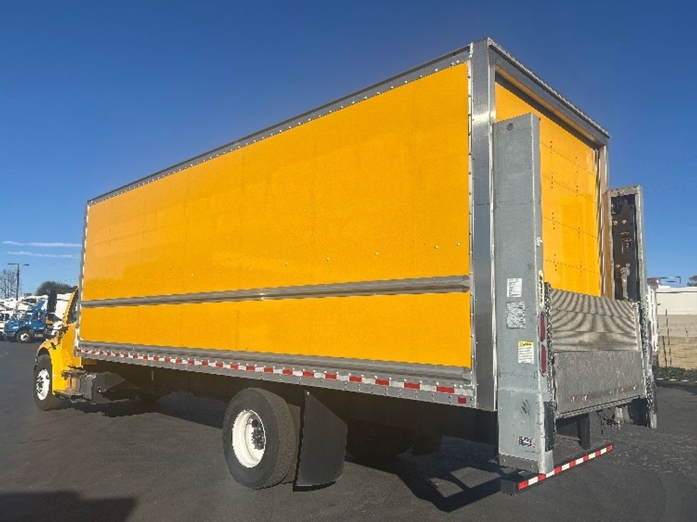 Medium Duty Box Truck-Light and Medium Duty Trucks-Freightliner-2022-M2-Santa Ana-CA-77,834\n\t\tmiles-$ 80,250 - Image 6