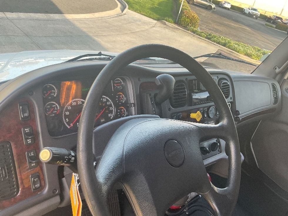 Medium Duty Box Truck-Light and Medium Duty Trucks-Freightliner-2022-M2-Santa Ana-CA-91,240\n\t\tmiles-$ 81,000 - Image 17