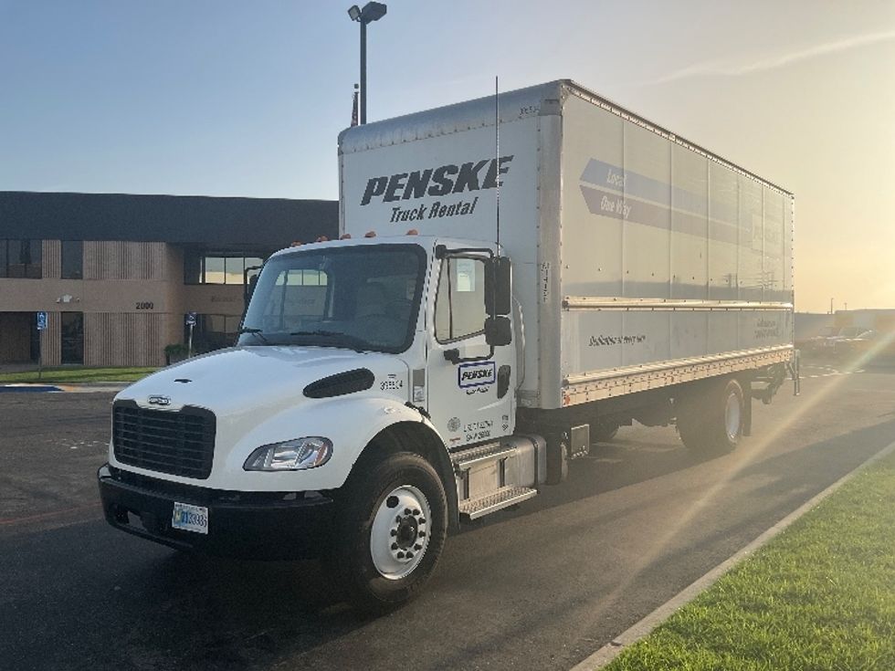 Medium Duty Box Truck-Light and Medium Duty Trucks-Freightliner-2022-M2-Santa Ana-CA-91,240\n\t\tmiles-$ 81,000 - Image 3