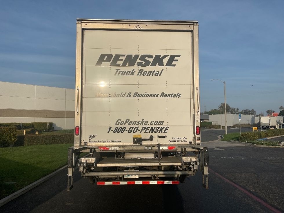 Medium Duty Box Truck-Light and Medium Duty Trucks-Freightliner-2022-M2-Santa Ana-CA-91,240\n\t\tmiles-$ 81,000 - Image 7