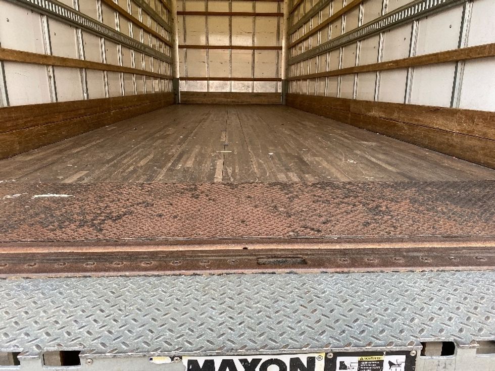 Medium Duty Box Truck-Light and Medium Duty Trucks-Freightliner-2022-M2-Seattle-WA-92,257\n\t\tmiles-$ 79,250 - Image 10