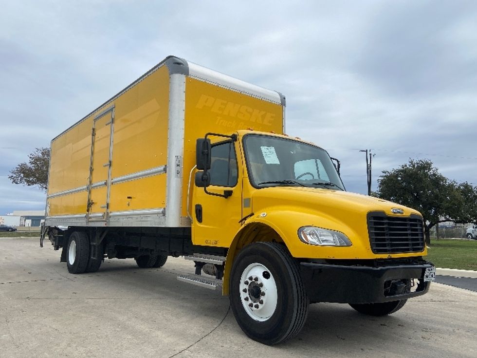 Medium Duty Box Truck-Light and Medium Duty Trucks-Freightliner-2022-M2-Selma-TX-110,584\n\t\tmiles-$ 75,250 - Image 1