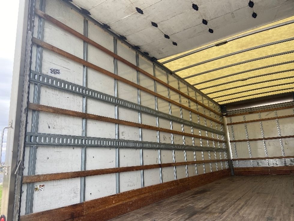Medium Duty Box Truck-Light and Medium Duty Trucks-Freightliner-2022-M2-Selma-TX-110,584\n\t\tmiles-$ 75,250 - Image 11