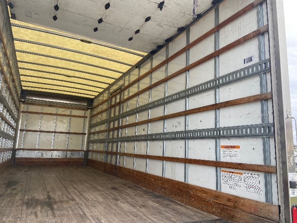 Medium Duty Box Truck-Light and Medium Duty Trucks-Freightliner-2022-M2-Selma-TX-110,584\n\t\tmiles-$ 75,250 - Image 12