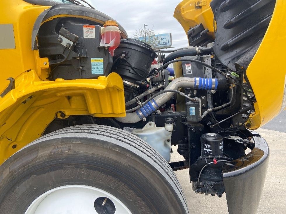 Medium Duty Box Truck-Light and Medium Duty Trucks-Freightliner-2022-M2-Selma-TX-110,584\n\t\tmiles-$ 75,250 - Image 23