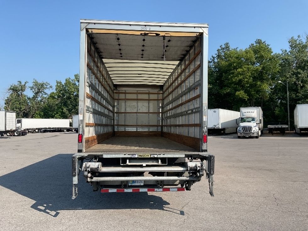 Medium Duty Box Truck-Light and Medium Duty Trucks-Freightliner-2022-M2-South Bend-IN-201,196\n\t\tmiles-$ 53,750 - Image 8