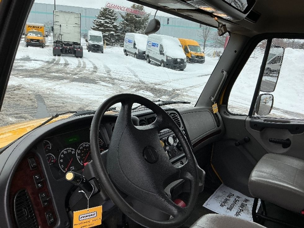 Medium Duty Box Truck-Light and Medium Duty Trucks-Freightliner-2022-M2-South Bend-IN-64,003\n\t\tmiles-$ 80,500 - Image 17