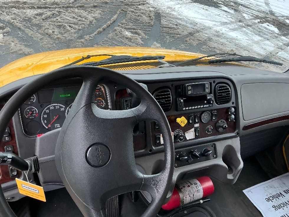 Medium Duty Box Truck-Light and Medium Duty Trucks-Freightliner-2022-M2-South Bend-IN-64,003\n\t\tmiles-$ 80,500 - Image 18