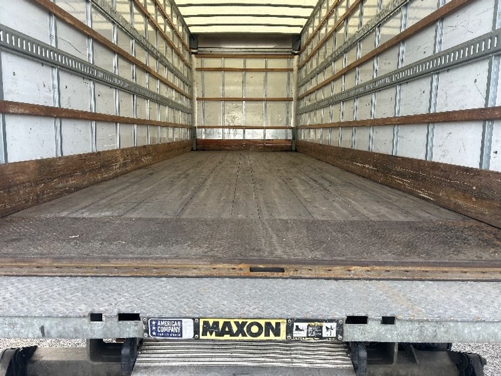 Medium Duty Box Truck-Light and Medium Duty Trucks-Freightliner-2022-M2-South Plainfield-NJ-260,806\n\t\tmiles-$ 38,500 - Image 10