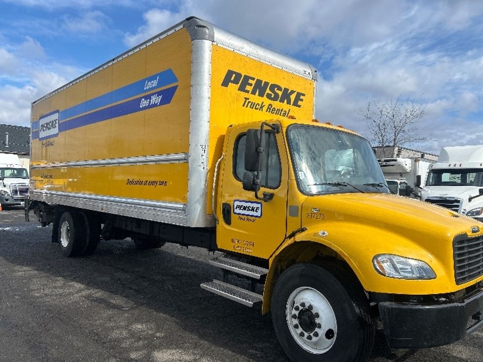 Medium Duty Box Truck-Light and Medium Duty Trucks-Freightliner-2022-M2-South Plainfield-NJ-260,806\n\t\tmiles-$ 38,500 - Image 1