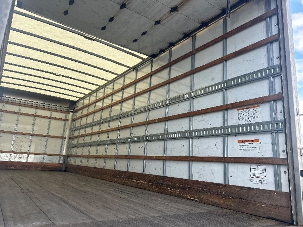 Medium Duty Box Truck-Light and Medium Duty Trucks-Freightliner-2022-M2-South Plainfield-NJ-260,806\n\t\tmiles-$ 38,500 - Image 12