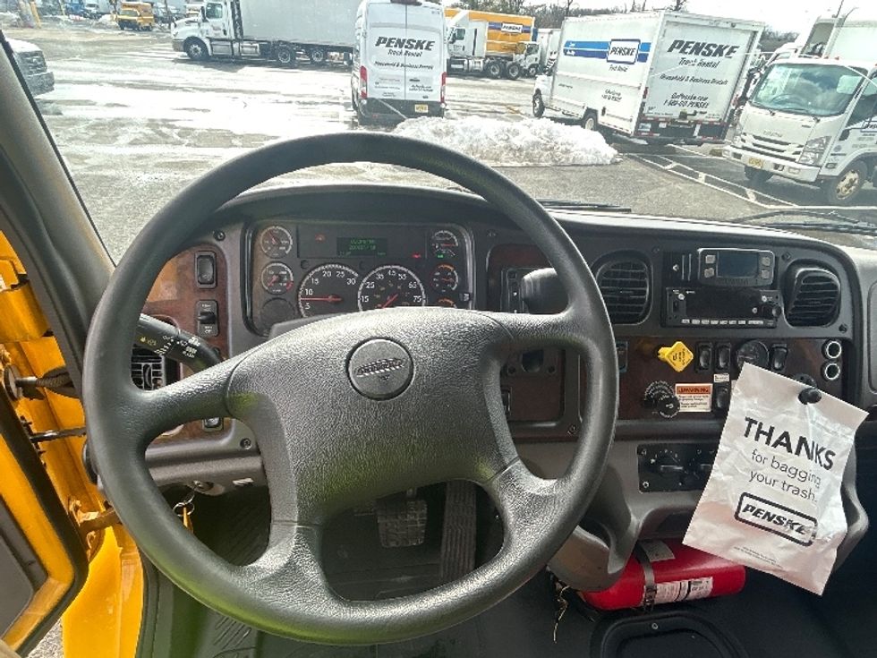 Medium Duty Box Truck-Light and Medium Duty Trucks-Freightliner-2022-M2-South Plainfield-NJ-260,806\n\t\tmiles-$ 38,500 - Image 18