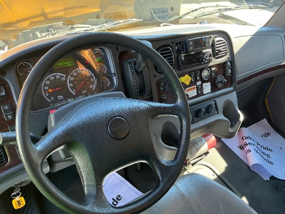 Medium Duty Box Truck-Light and Medium Duty Trucks-Freightliner-2022-M2-Spartanburg-SC-175,649\n\t\tmiles-$ 63,750 - Image 18