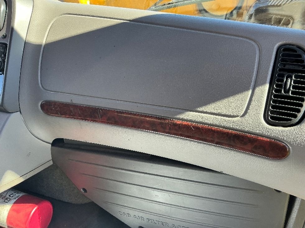 Medium Duty Box Truck-Light and Medium Duty Trucks-Freightliner-2022-M2-Spartanburg-SC-175,649\n\t\tmiles-$ 63,750 - Image 21