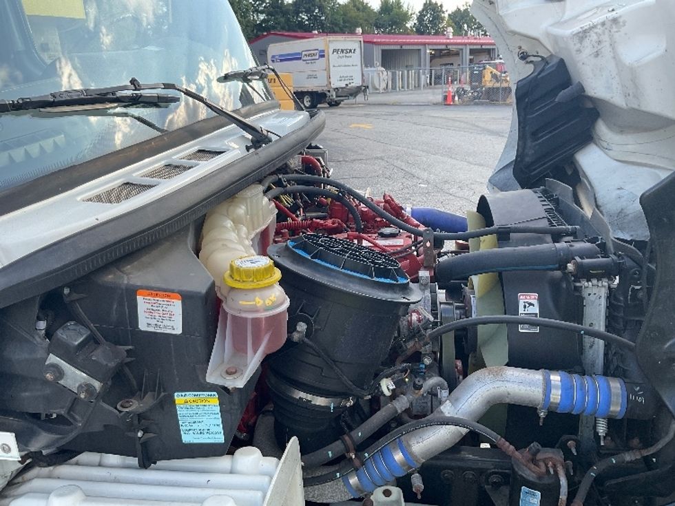 Medium Duty Box Truck-Light and Medium Duty Trucks-Freightliner-2022-M2-Springfield-MA-124,296\n\t\tmiles-$ 75,250 - Image 22