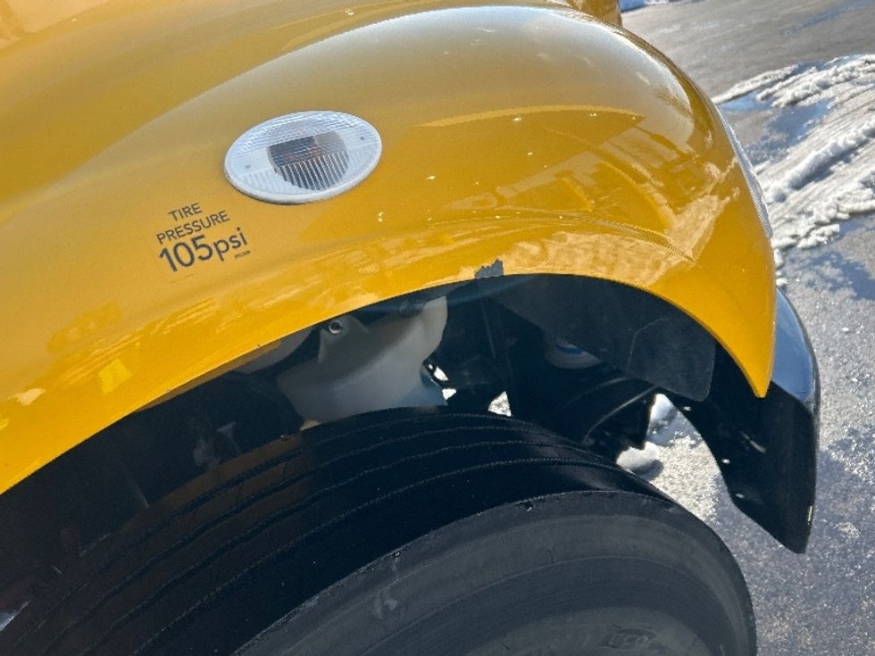 Medium Duty Box Truck-Light and Medium Duty Trucks-Freightliner-2022-M2-Springfield-MO-124,598\n\t\tmiles-$ 67,750 - Image 25