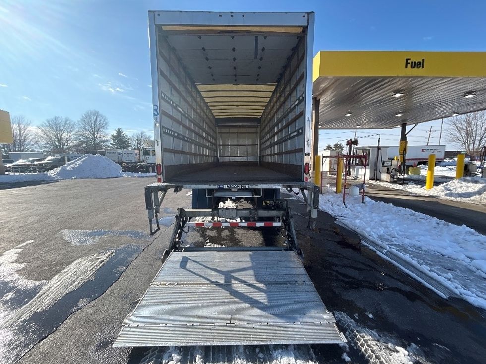 Medium Duty Box Truck-Light and Medium Duty Trucks-Freightliner-2022-M2-Springfield-MO-124,598\n\t\tmiles-$ 67,750 - Image 6