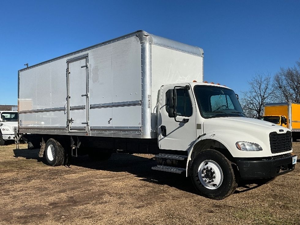 Medium Duty Box Truck-Light and Medium Duty Trucks-Freightliner-2022-M2-Springfield-MO-158,936\n\t\tmiles-$ 67,750 - Image 1