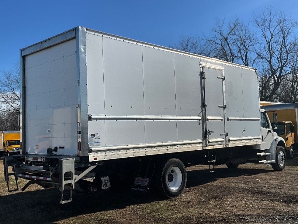Medium Duty Box Truck-Light and Medium Duty Trucks-Freightliner-2022-M2-Springfield-MO-158,936\n\t\tmiles-$ 67,750 - Image 13