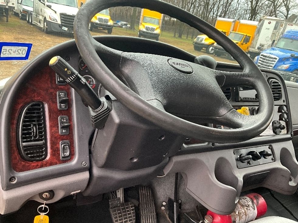 Medium Duty Box Truck-Light and Medium Duty Trucks-Freightliner-2022-M2-Springfield-MO-158,936\n\t\tmiles-$ 67,750 - Image 18