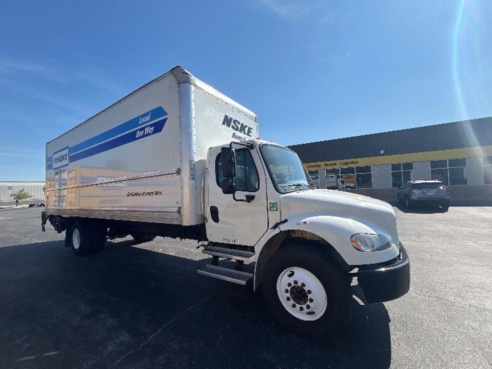 Medium Duty Box Truck-Light and Medium Duty Trucks-Freightliner-2022-M2-Springfield-MO-196,848\n\t\tmiles-$ 52,000 - Image 1