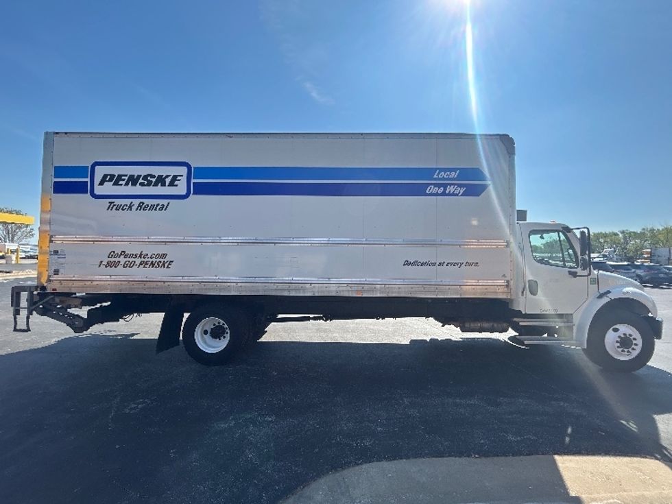 Medium Duty Box Truck-Light and Medium Duty Trucks-Freightliner-2022-M2-Springfield-MO-196,848\n\t\tmiles-$ 52,000 - Image 15