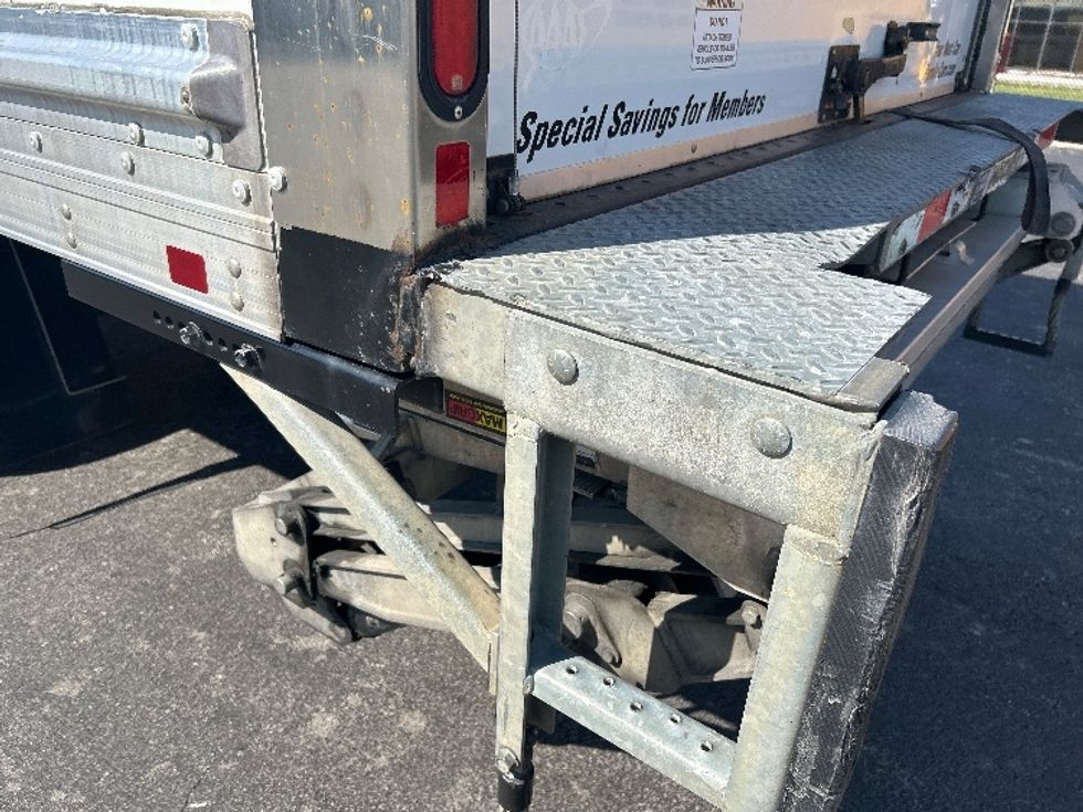 Medium Duty Box Truck-Light and Medium Duty Trucks-Freightliner-2022-M2-Springfield-MO-196,848\n\t\tmiles-$ 52,000 - Image 25