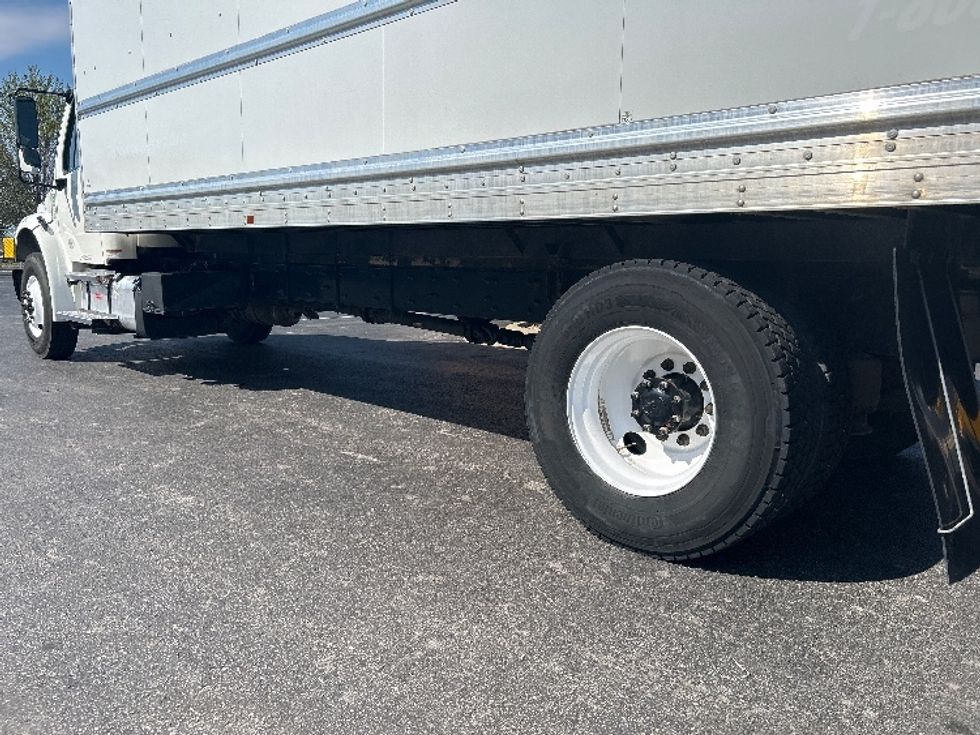 Medium Duty Box Truck-Light and Medium Duty Trucks-Freightliner-2022-M2-Springfield-MO-196,848\n\t\tmiles-$ 52,000 - Image 5