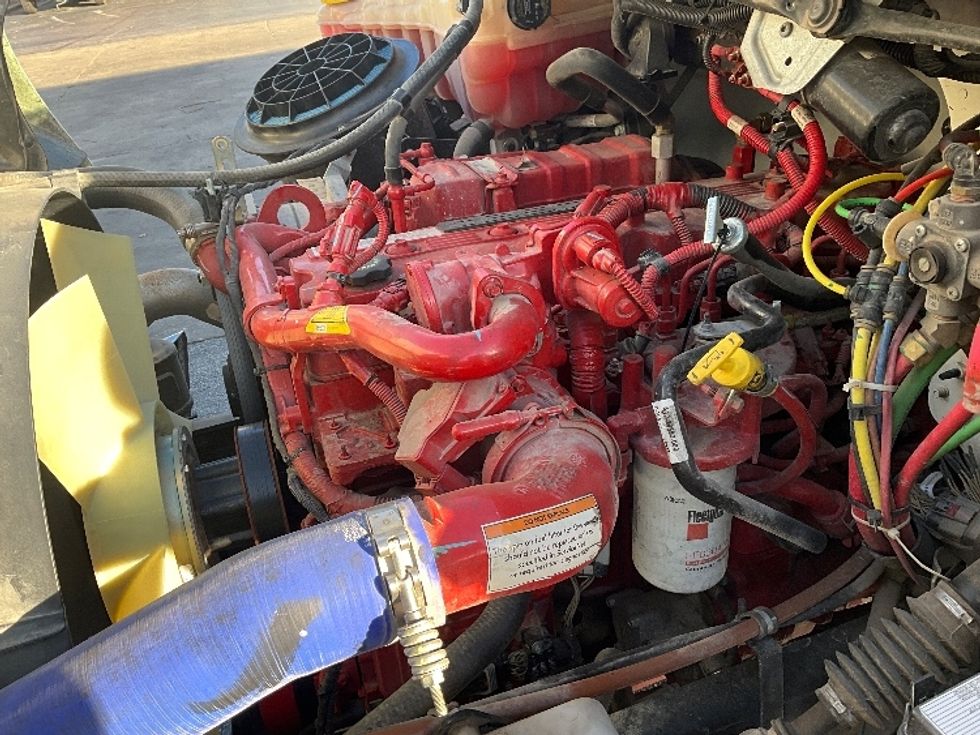 Medium Duty Box Truck-Light and Medium Duty Trucks-Freightliner-2022-M2-Springfield-MO-76,117\n\t\tmiles-$ 82,000 - Image 24