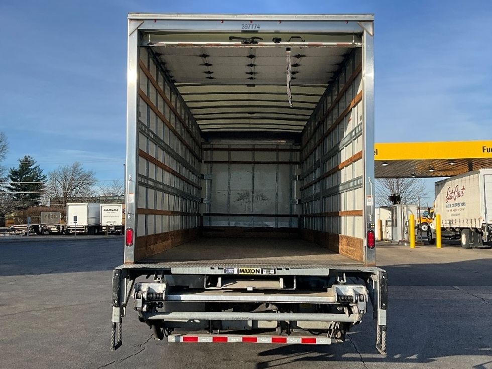 Medium Duty Box Truck-Light and Medium Duty Trucks-Freightliner-2022-M2-Springfield-MO-76,117\n\t\tmiles-$ 82,000 - Image 8