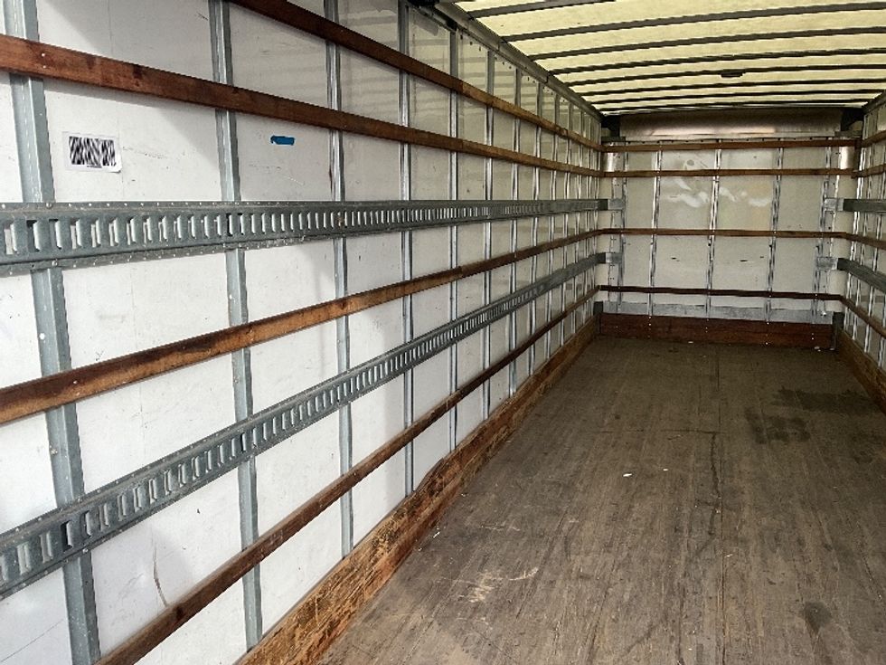 Medium Duty Box Truck-Light and Medium Duty Trucks-Freightliner-2022-M2-Springfield-MO-99,973\n\t\tmiles-$ 77,250 - Image 11