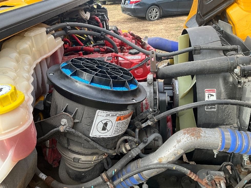 Medium Duty Box Truck-Light and Medium Duty Trucks-Freightliner-2022-M2-Springfield-MO-99,973\n\t\tmiles-$ 77,250 - Image 23