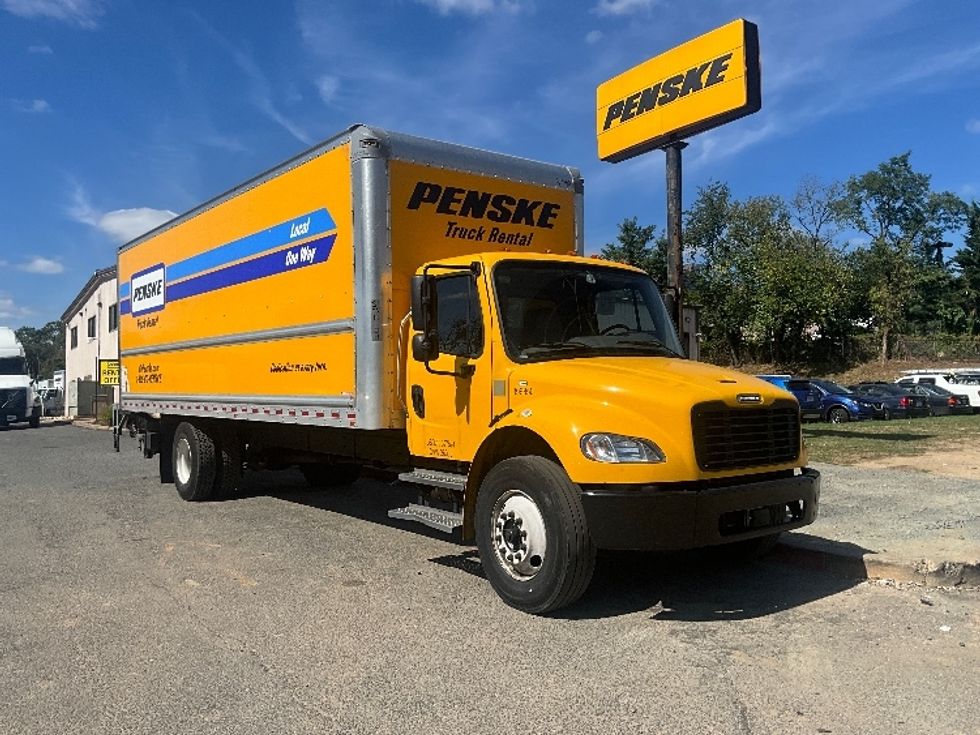 Medium Duty Box Truck-Light and Medium Duty Trucks-Freightliner-2022-M2-Sterling-VA-210,089\n\t\tmiles-$ 49,250 - Image 1
