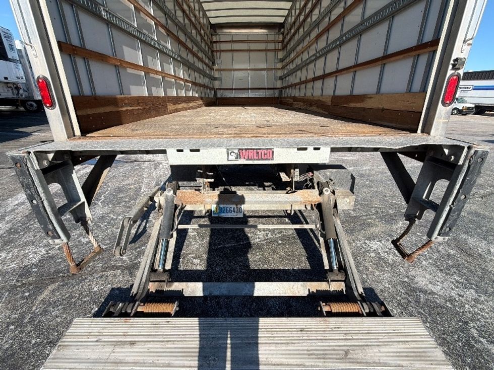 Medium Duty Box Truck-Light and Medium Duty Trucks-Freightliner-2022-M2-Sturtevant-WI-118,352\n\t\tmiles-$ 72,000 - Image 10