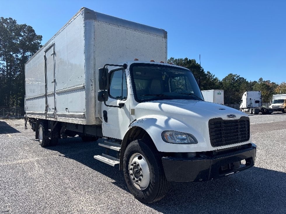 Medium Duty Box Truck-Light and Medium Duty Trucks-Freightliner-2022-M2-Summerville-SC-203,341\n\t\tmiles-$ 59,500 - Image 1