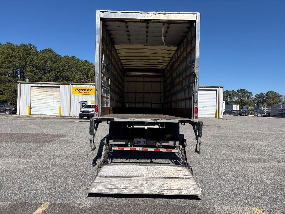 Medium Duty Box Truck-Light and Medium Duty Trucks-Freightliner-2022-M2-Summerville-SC-203,341\n\t\tmiles-$ 59,500 - Image 9