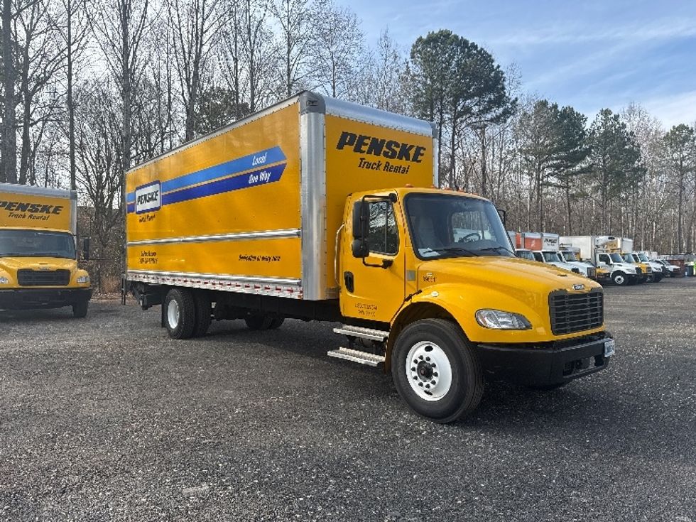 Medium Duty Box Truck-Light and Medium Duty Trucks-Freightliner-2022-M2-Suwanee-GA-133,096\n\t\tmiles-$ 71,500 - Image 1