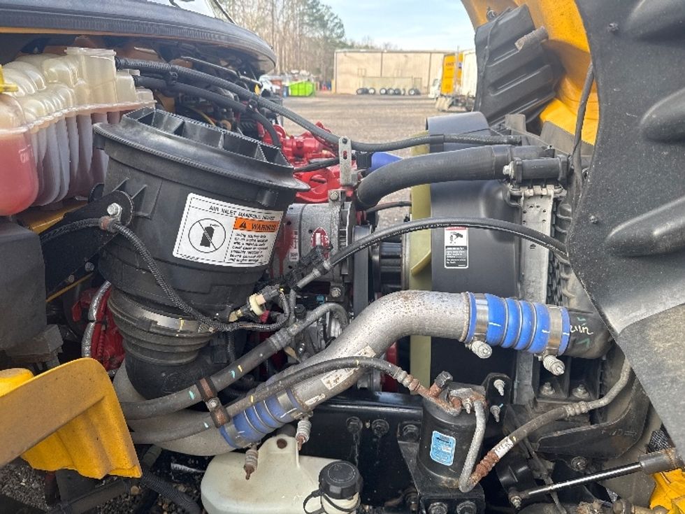 Medium Duty Box Truck-Light and Medium Duty Trucks-Freightliner-2022-M2-Suwanee-GA-133,096\n\t\tmiles-$ 71,500 - Image 24