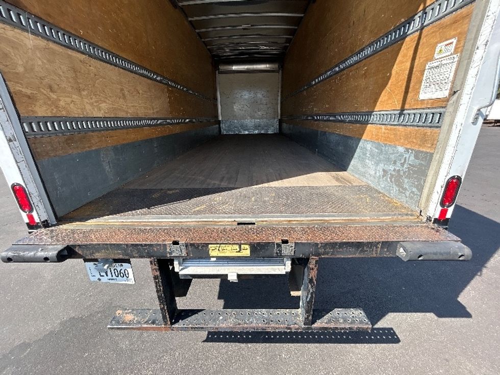 Medium Duty Box Truck-Light and Medium Duty Trucks-Freightliner-2022-M2-Suwanee-GA-278,292\n\t\tmiles-$ 42,000 - Image 10