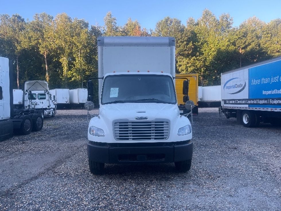 Medium Duty Box Truck-Light and Medium Duty Trucks-Freightliner-2022-M2-Suwanee-GA-278,292\n\t\tmiles-$ 42,000 - Image 2