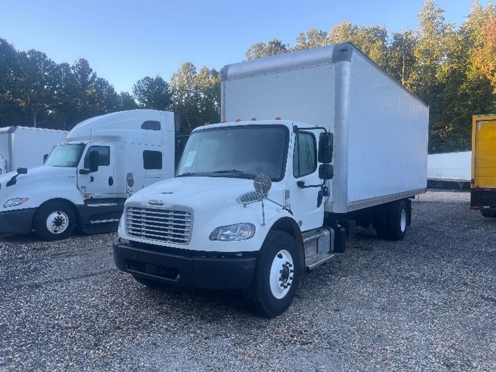 Medium Duty Box Truck-Light and Medium Duty Trucks-Freightliner-2022-M2-Suwanee-GA-278,292\n\t\tmiles-$ 42,000 - Image 3