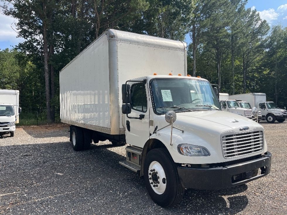 Medium Duty Box Truck-Light and Medium Duty Trucks-Freightliner-2022-M2-Suwanee-GA-328,773\n\t\tmiles-$ 32,250 - Image 1