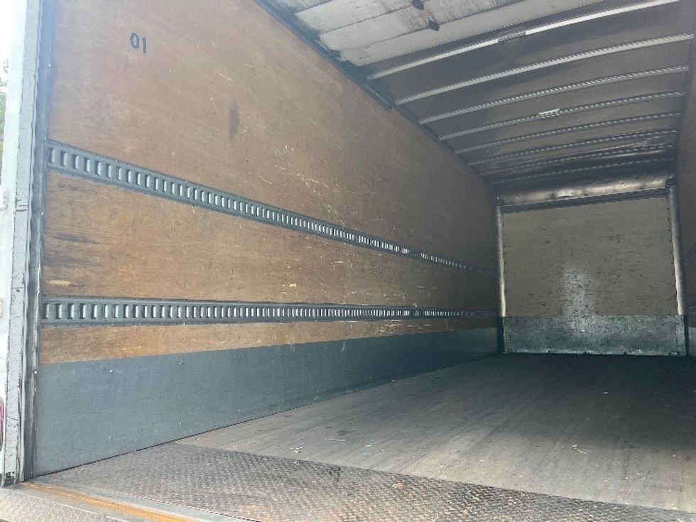 Medium Duty Box Truck-Light and Medium Duty Trucks-Freightliner-2022-M2-Suwanee-GA-328,773\n\t\tmiles-$ 32,250 - Image 10