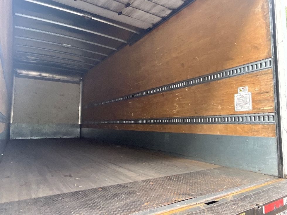 Medium Duty Box Truck-Light and Medium Duty Trucks-Freightliner-2022-M2-Suwanee-GA-328,773\n\t\tmiles-$ 32,250 - Image 11