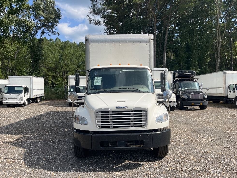 Medium Duty Box Truck-Light and Medium Duty Trucks-Freightliner-2022-M2-Suwanee-GA-328,773\n\t\tmiles-$ 32,250 - Image 2