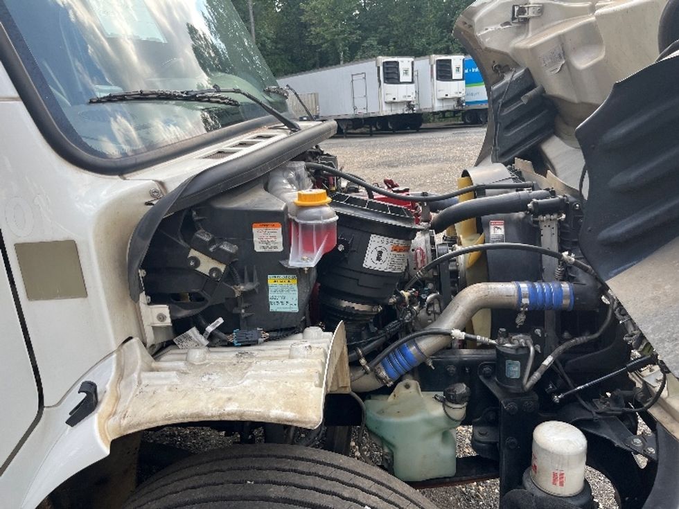 Medium Duty Box Truck-Light and Medium Duty Trucks-Freightliner-2022-M2-Suwanee-GA-328,773\n\t\tmiles-$ 32,250 - Image 22