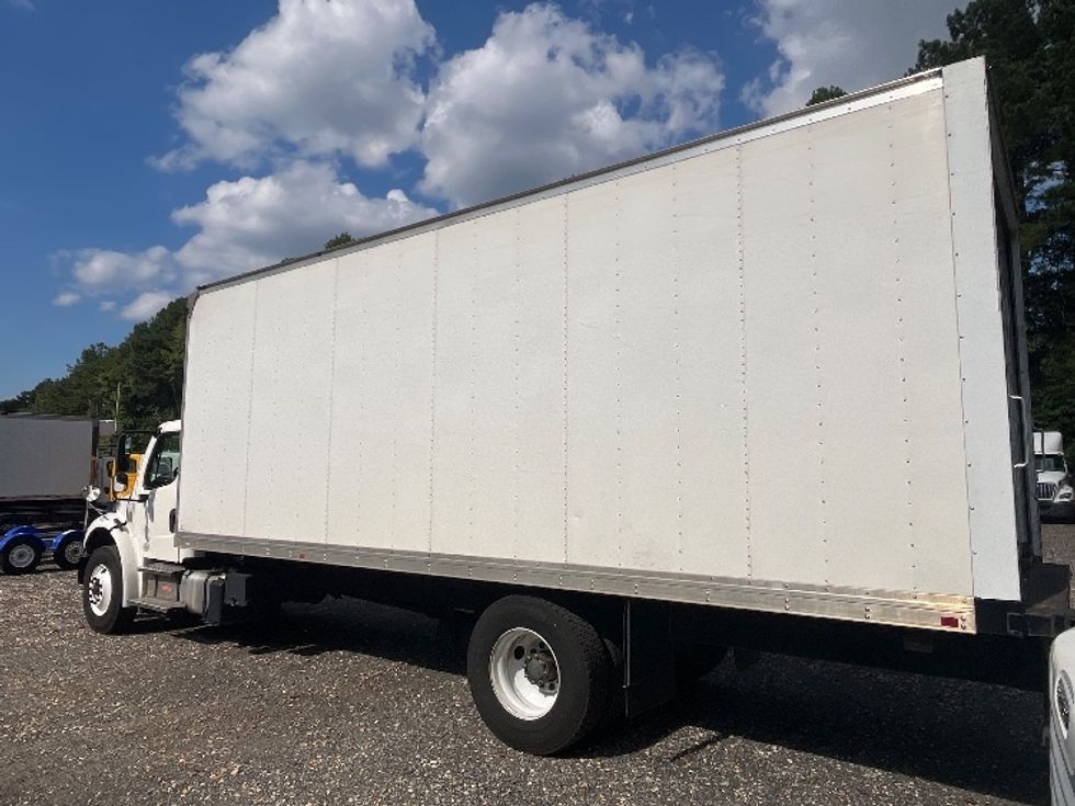 Medium Duty Box Truck-Light and Medium Duty Trucks-Freightliner-2022-M2-Suwanee-GA-328,773\n\t\tmiles-$ 32,250 - Image 6