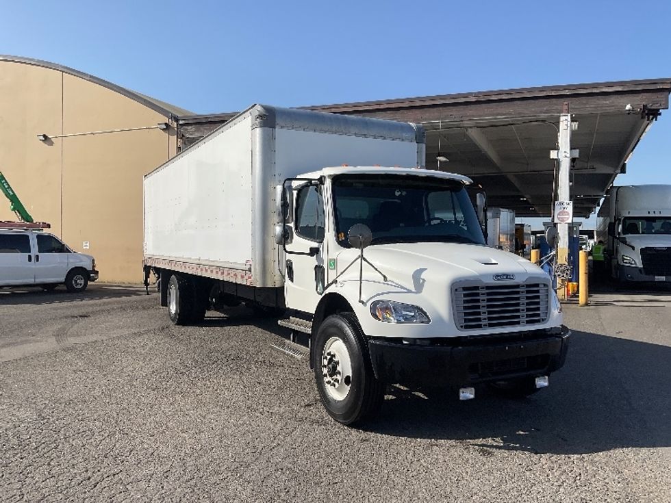 Medium Duty Box Truck-Light and Medium Duty Trucks-Freightliner-2022-M2-Tacoma-WA-156,386\n\t\tmiles-$ 54,750 - Image 1